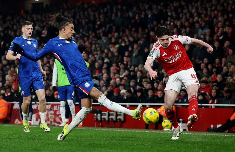 آرسنال يتغلب على تشيلسي ويتأهل لنهائي كأس الرابطة