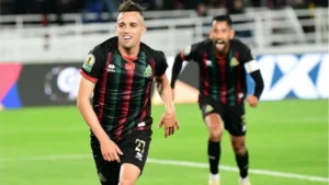 بنشرقي وحمودان يتصدران قائمة المراوغات بدوري أبطال أفريقيا