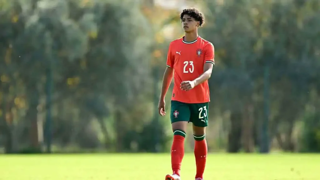 رونالدو جونيور يتوج بلقب الغارف مع منتخب البرتغال تحت 16 سنة