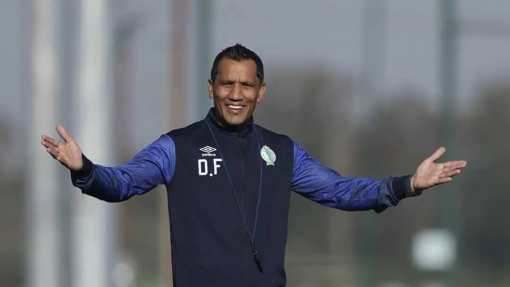 فادلو ينتقد التحكيم بعد تعادل الرجاء والنهضة