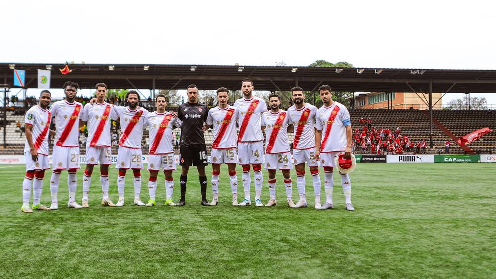 الوداد يخسر أمام مانيما ويشعل المنافسة على الصدارة