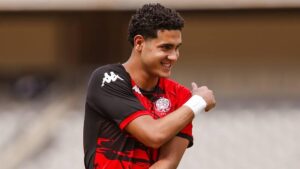 أيمن الوافي: جماهير الوداد حفزت اللاعبين للفوز الإفريقي