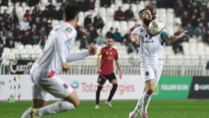 أولمبيك آسفي يواجه منافسًا قويًا بربع نهائي الكونفدرالية