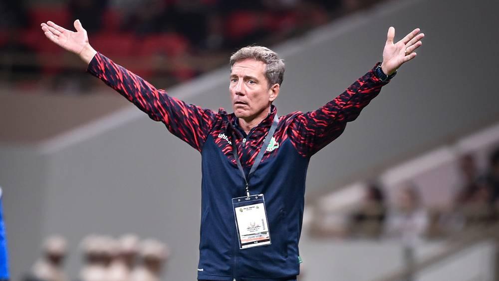 سانتوس: تعادل الجيش الملكي مع الأهلي "لحظة تاريخية"