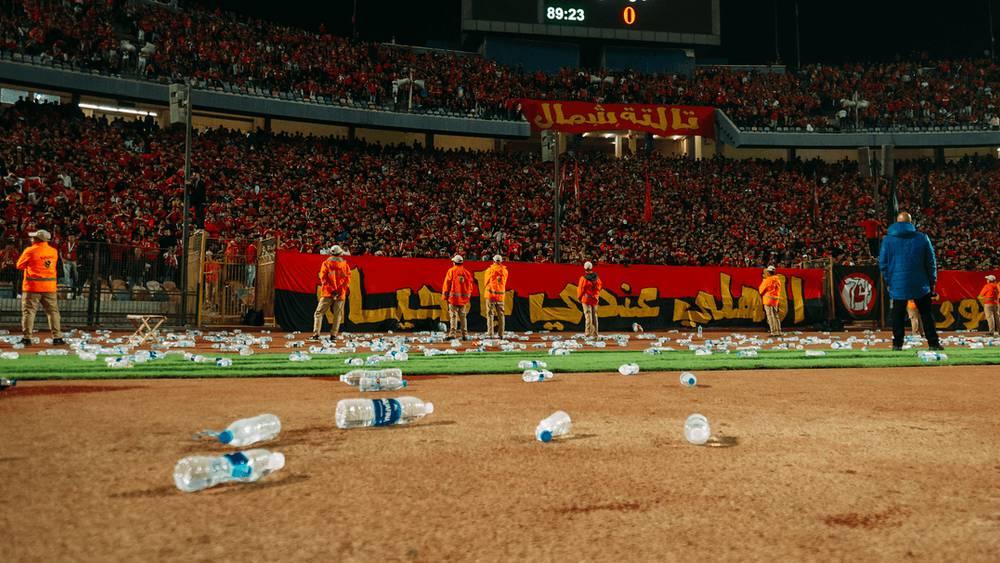 "كاف" يدرس أحداث مباراة الأهلي والجيش الملكي الإفريقية