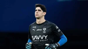 الدعيع ينتقد بونو بشدة بعد فوز الهلال على الشباب