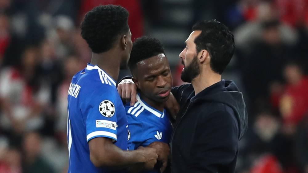 الليغا تفتح تحقيقًا جديدًا في إساءات عنصرية ضد فينيسيوس