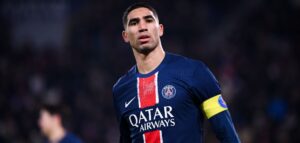 مرشح باريسي يطالب بإبعاد حكيمي عن باريس سان جيرمان