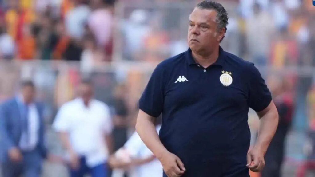 الترجي التونسي يقيل مدربه الكنزاري بعد الخسارة أمام ستاد مالي
