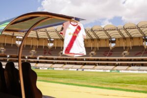 نايروبي يشيد بالوداد بعد الخسارة ويؤكد على الروح الرياضية