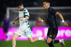 الرجاء يحتج رسميًا على تحكيم مباراة اتحاد طنجة