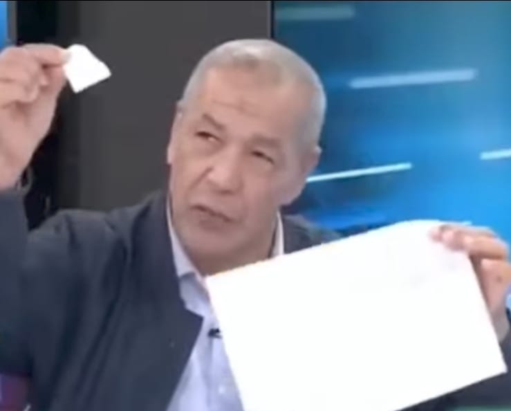 محلل جزائري يسخر من تونس ويُثير غضبًا واسعًا