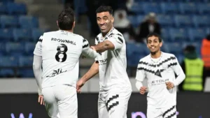 حكم يلغي هدف حمدالله، وغضب جماهيري واسع النطاق