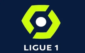 بوعدي المغربي يفوز بجائزة أفضل لاعب في ليل الفرنسي