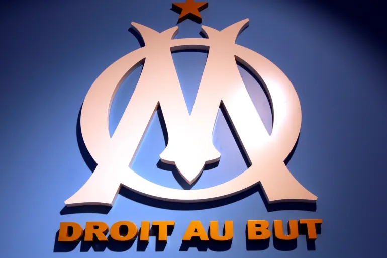 مارسيليا يحذف أقمصة جديدة بعد أزمة خريطة المغرب