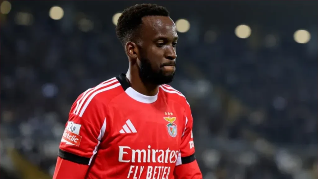 لوكيباكيو يعلق على اتهامات العنصرية ضد زميله في بنفيكا