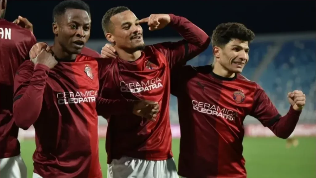 سيراميكا يفوز على الزمالك 2-1 ويقصيه من كأس مصر