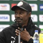 سيسيه يوضح التزامه بتدريب منتخب ليبيا رغم الأزمة