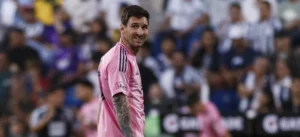 ميسي بالمركز 16 بقائمة الأعلى أجرًا في أمريكا بـ20.4 مليون.