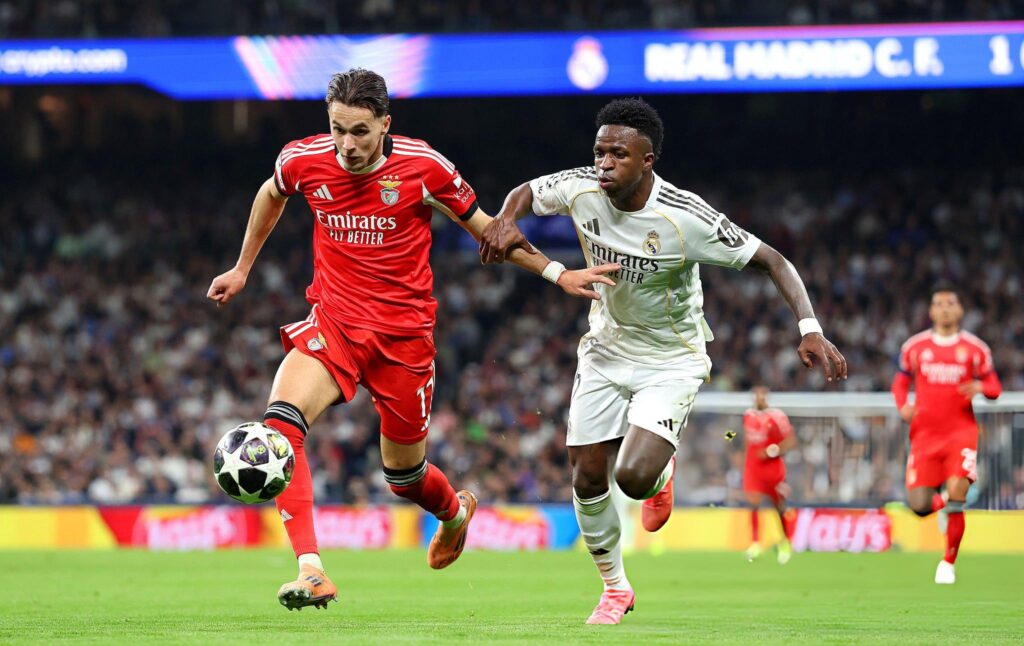 ريال مدريد يجدد فوزه على بنفيكا ويتأهل إلى ثمن نهائي دوري أبطال أوروبا