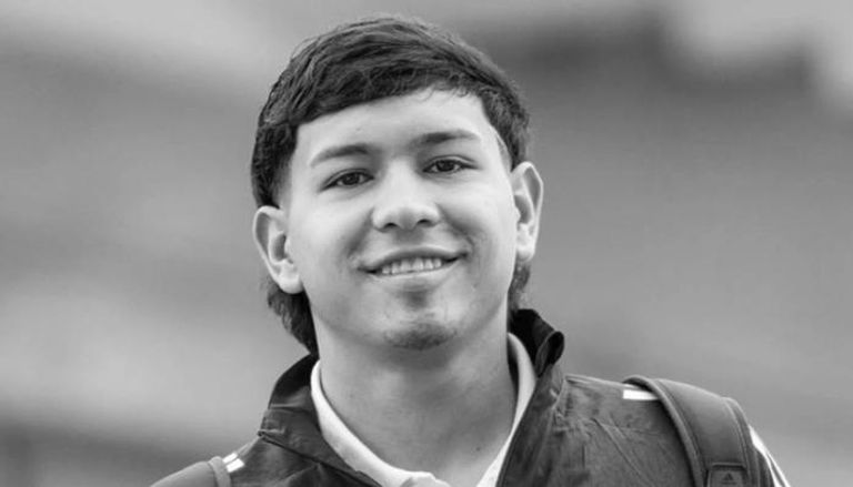 وفاة لاعب كولومبي شاب داخل الملعب تُثير صدمة