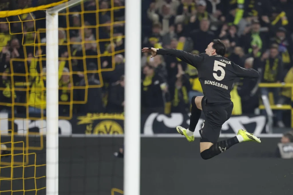 بن سبعيني يقود دورتموند للفوز على هامبورغ بثلاثية بالدوري الألماني