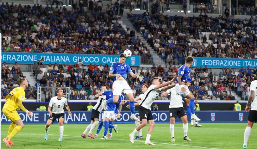 إيطاليا تفوز على أيرلندا وتتأهل لنهائي الملحق الأوروبي