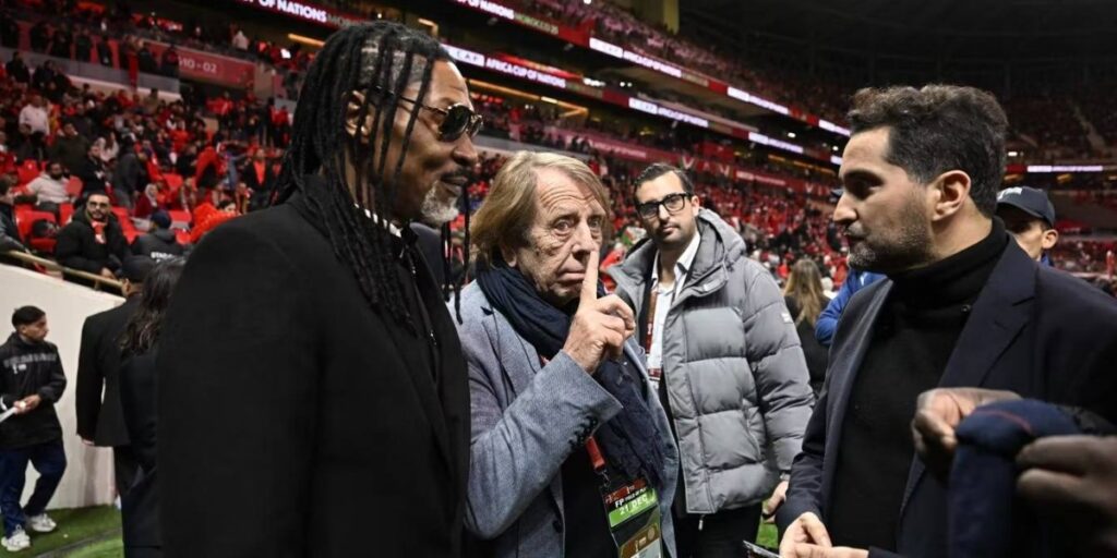 جماهير مغربية غاضبة تطالب بإبعاد لوروا بعد تصريحاته