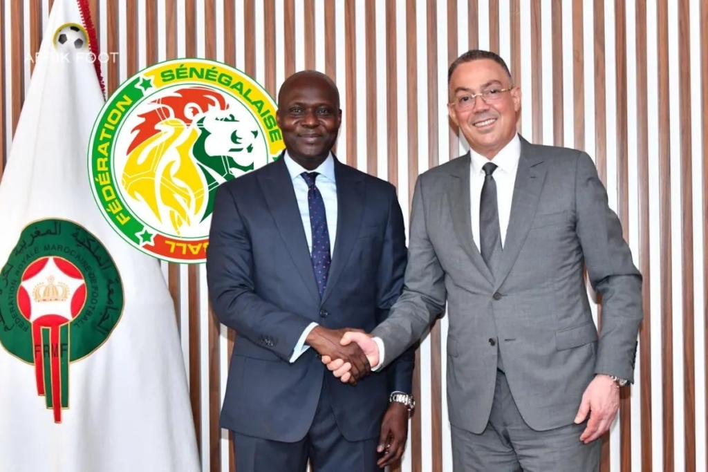 "الكاف" تستمع للشكوى المغربية ضد رئيس الاتحاد السنغالي