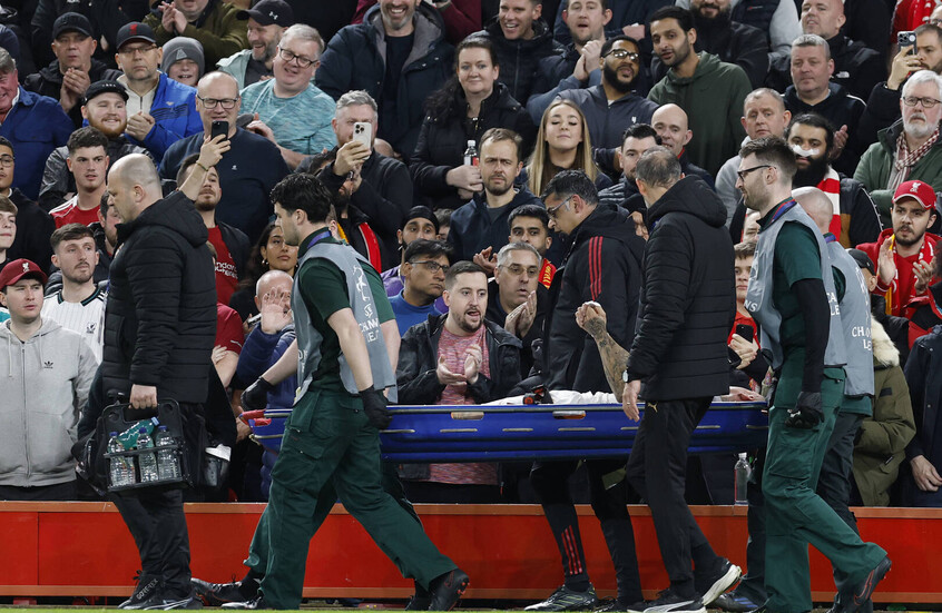 بتر جزء من إصبع لاعب غلطة سراي نوح لانغ