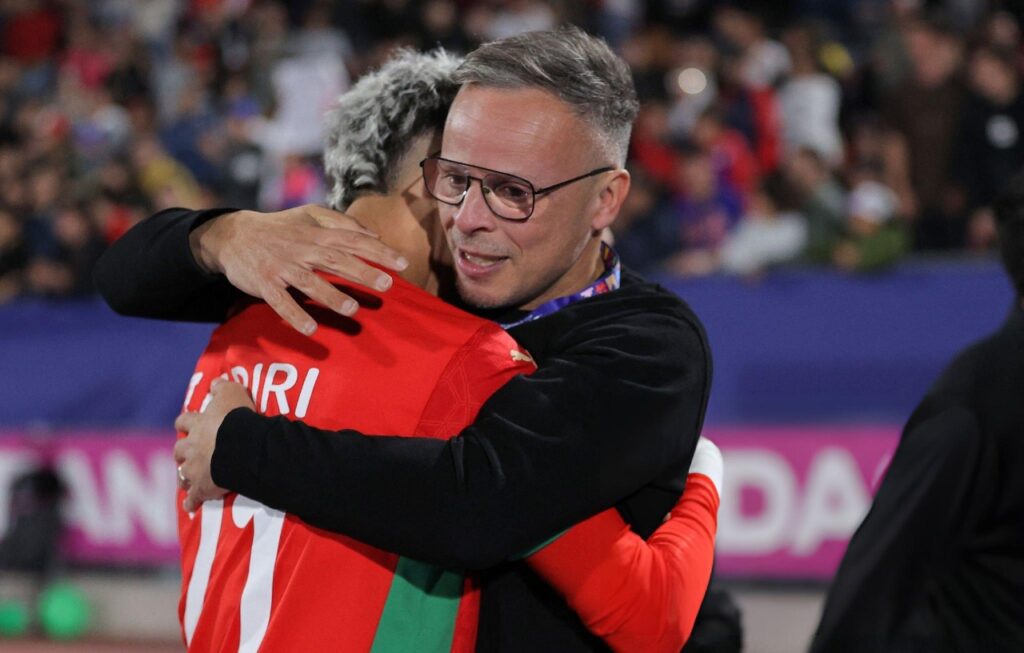 وهبي يعلن ترشيح 4 لاعبين شباب للمنتخب المغربي الأول