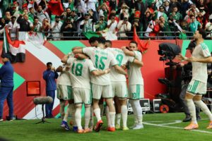 أتلتيكو مدريد يستهدف ضم نجم الجزائر إبراهيم مازا