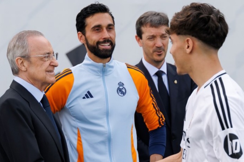 أربيلوا يشيد ببيتارش المغربي: شخصية قوية وثقة كبيرة