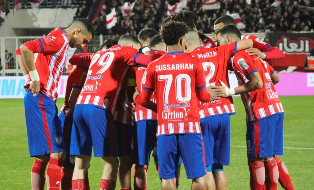 المغرب التطواني يواجه وداد تمارة في قمة القسم الثاني