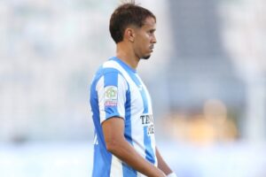 اتحاد طنجة يعلن تفاصيل إصابة مدافعه بدر كادارين