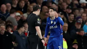 الاتحاد الإنجليزي يوقف نيتو مباراة ويغرمه 70 ألف جنيه