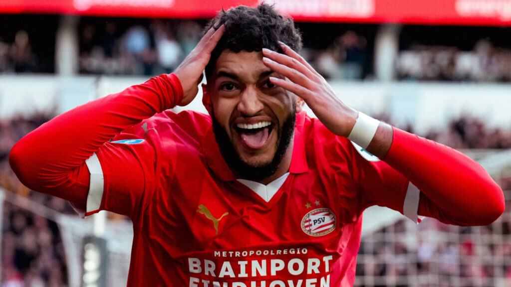 أيندهوفن يعلن استعداده لبيع الصيباري بشرط مالي