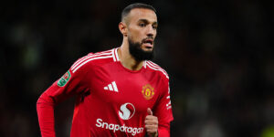 مواعيد مباريات المحترفين المغاربة في الدوريات الأوروبية اليوم