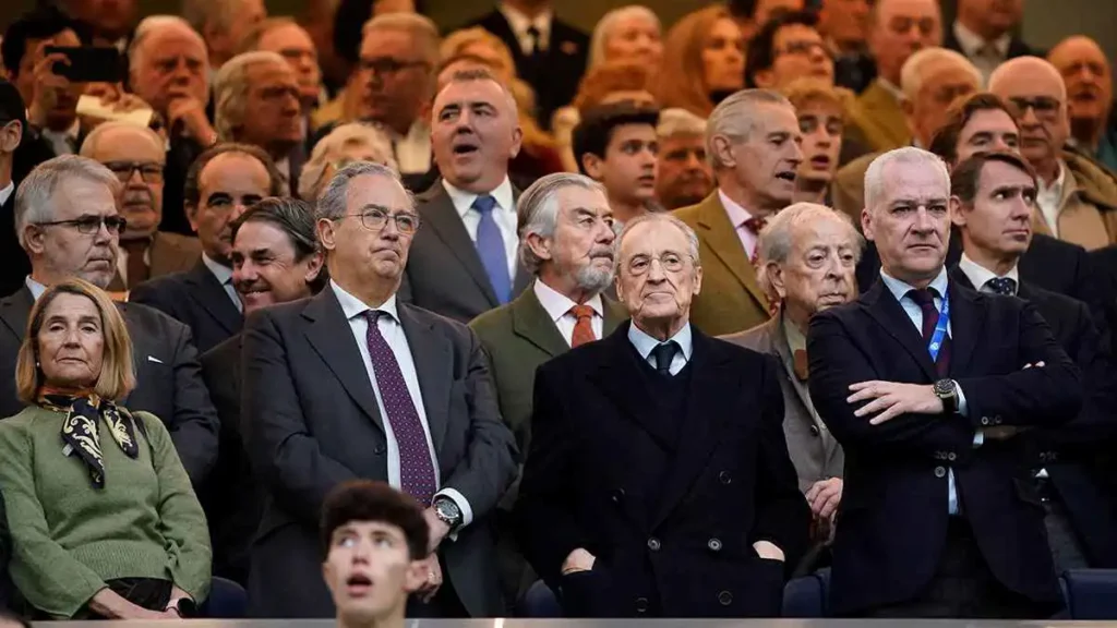 بيريز يعلن ميزانية متوسطة لريال مدريد لتعزيز الصفوف