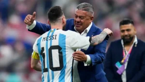 تابيا رئيس اتحاد الكرة الأرجنتيني متهم بالتهرب الضريبي