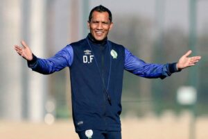 فادلو مدرب الرجاء يقرر تدريباً مكثفاً للاعبين بحصتين يومياً