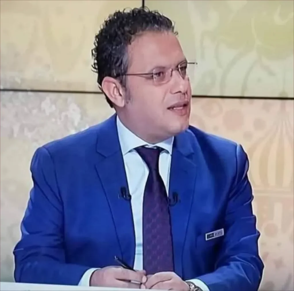 معلق تونسي يثير غضب الجمهور المغربي في مباراة بيراميدز والجيش