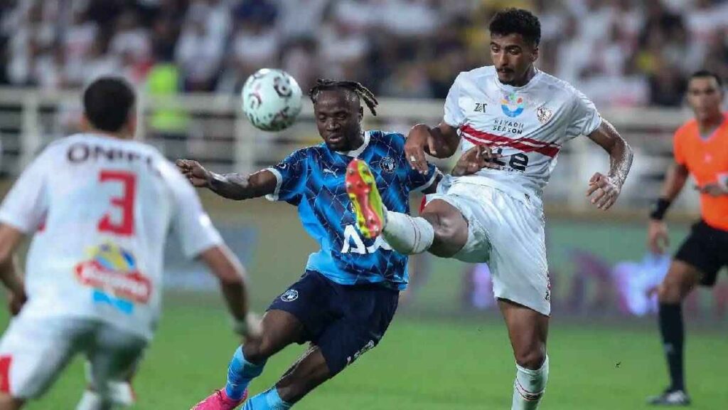 الزمالك وبيراميدز يتواجهان بالدوري المصري.. الموعد والقنوات