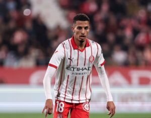 مدرب جيرونا يوضح سبب مشاركة أوناحي القصيرة أمام ليفانتي