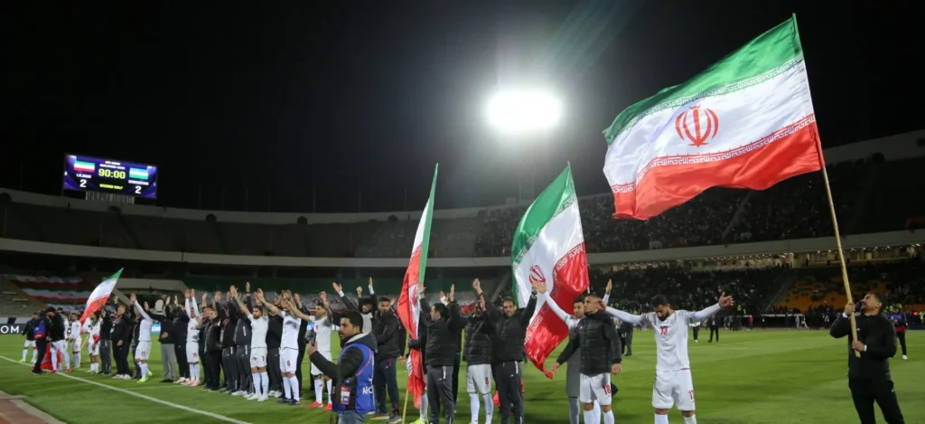 رئيس الاتحاد الإيراني يحذر من مشاركة إيران بكأس العالم 2026