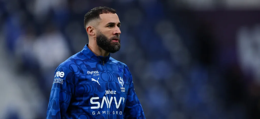 طبيب سعودي يحذر من تكرار إصابات بنزيما بالهلال