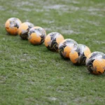 لاعب يطعن بمنطقة حساسة بعد شجار بمباراة فرنسية