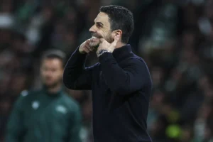 أرتيتا يؤجل تجديد عقده مع آرسنال لما بعد الموسم