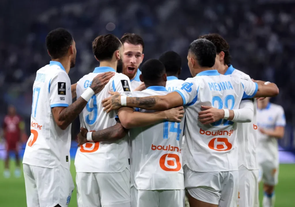 أوباميانغ يقود مارسيليا للفوز على ميتز بالدوري الفرنسي