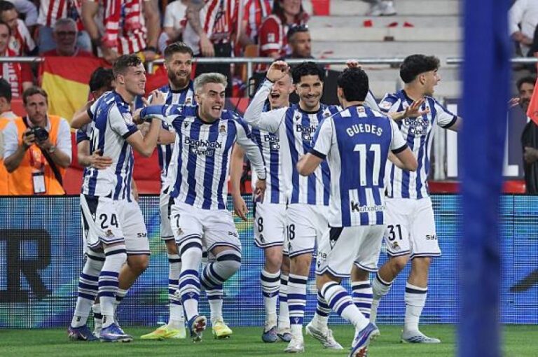 ريال سوسيداد يحسم كأس الملك بعد نهائي مثير أمام أتلتيكو مدريد